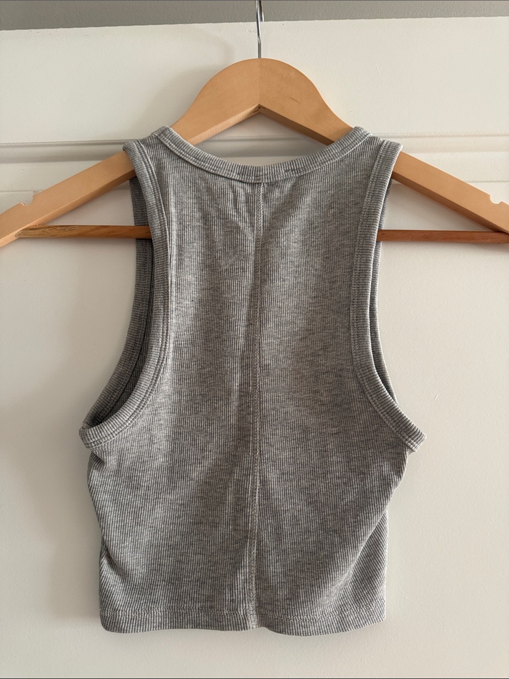 Zara Light Gray Ribbed Cropped Tank - Picture 3 of 4